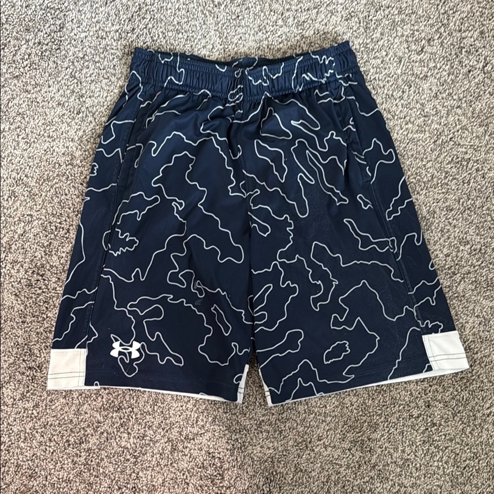 Under Armour Navy Patterned Athletic Shorts Youth Large